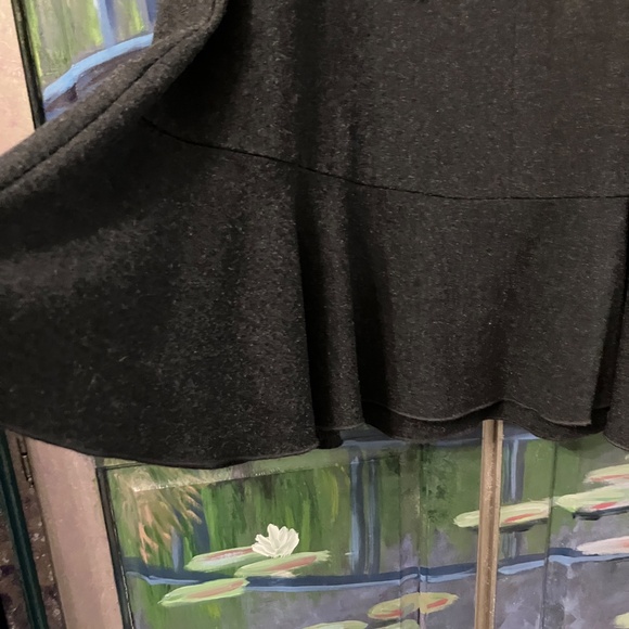 Joseph Ribkoff mid calf length gray skirt with hem flounce. - Picture 5 of 9
